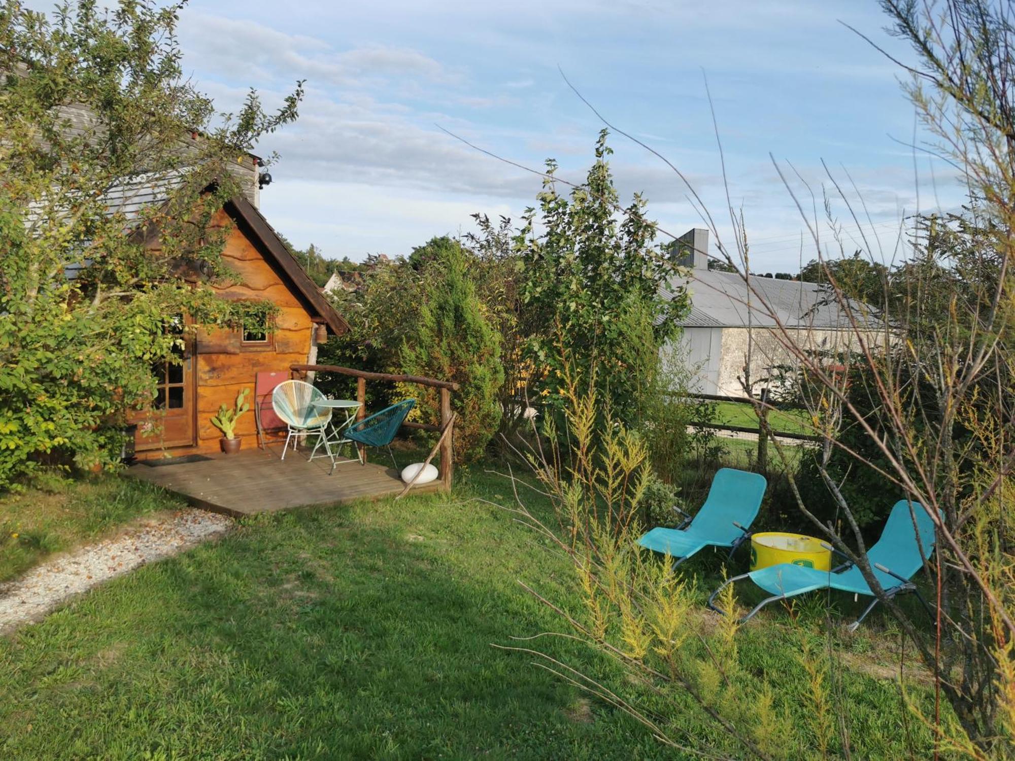 Bed and Breakfast La Bulle Des Champs Champmotteux Esterno foto